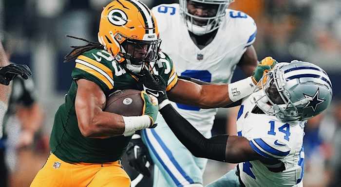 aaron jones vs. cowboys